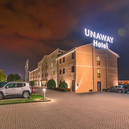 Una Hotels Occhiobello Exterior photo