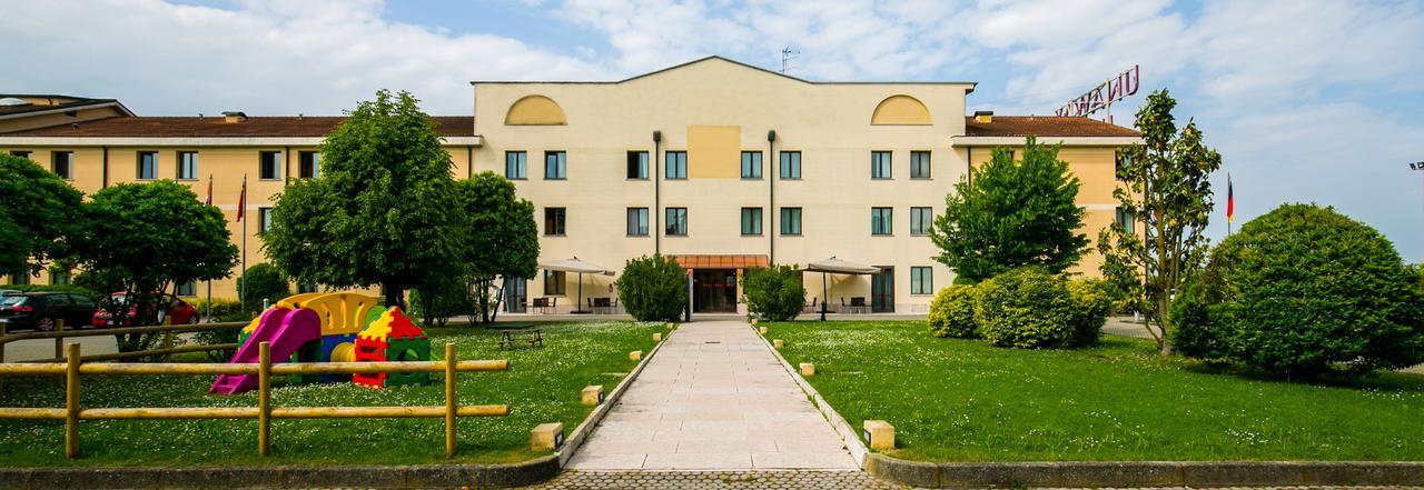 Una Hotels Occhiobello Exterior photo